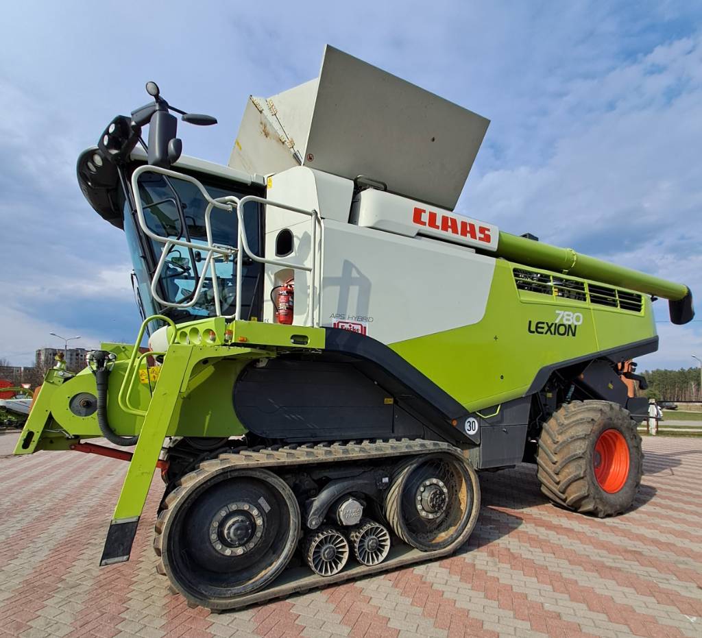 CLAAS LEXION 780 TT / 2017 - Image 2