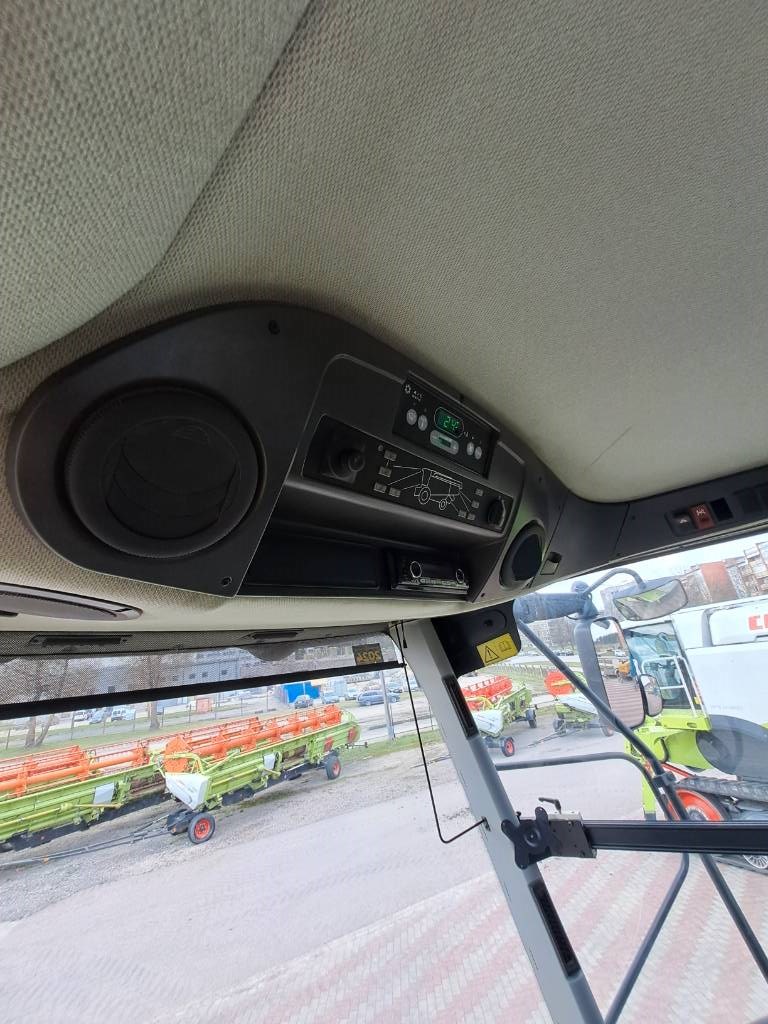 CLAAS LEXION 780 TT / 2017 - Image 19