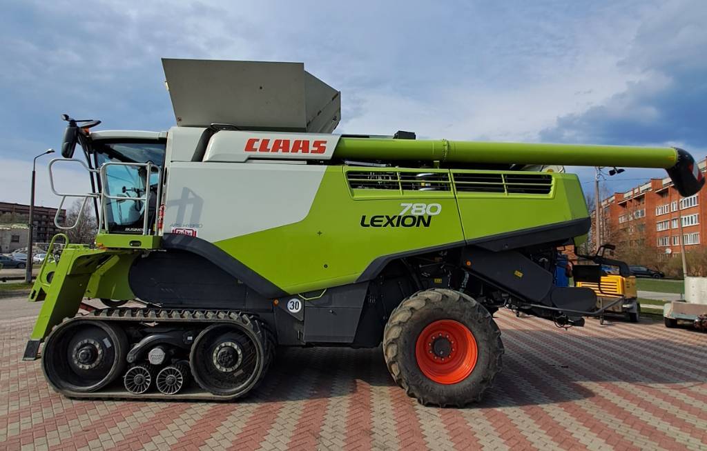 CLAAS LEXION 780 TT / 2017 - Image 4