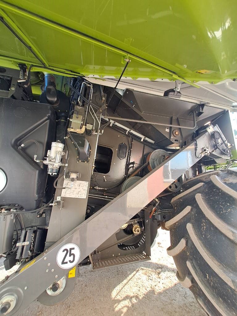 CLAAS Tucano 580 / 2018 - Image 17